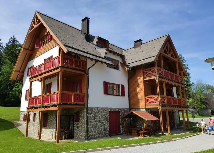Antela, 142 M2 For 12 Person In Mariborsko Pohorje